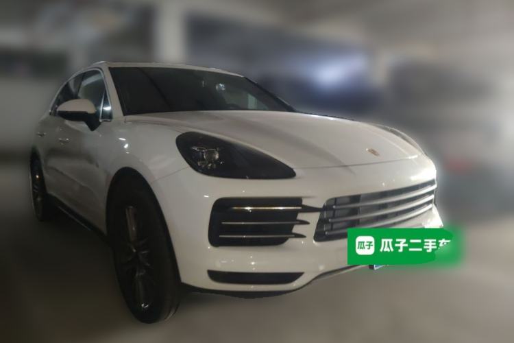 Used Porsche Cayenne 2019 Cayenne 3.0T Front Right 45 Deg