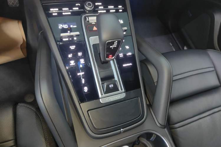 Used Porsche Cayenne 2019 Cayenne 3.0T Gear Lever
