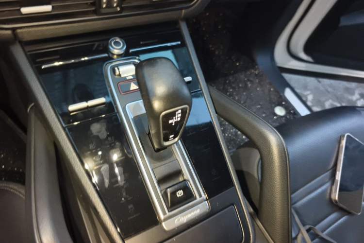 Used Porsche Cayenne 2019 Cayenne Coupé 3.0T Gear Lever