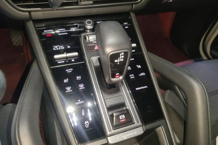 Used Porsche Cayenne 2019 Cayenne 3.0T Gear Lever