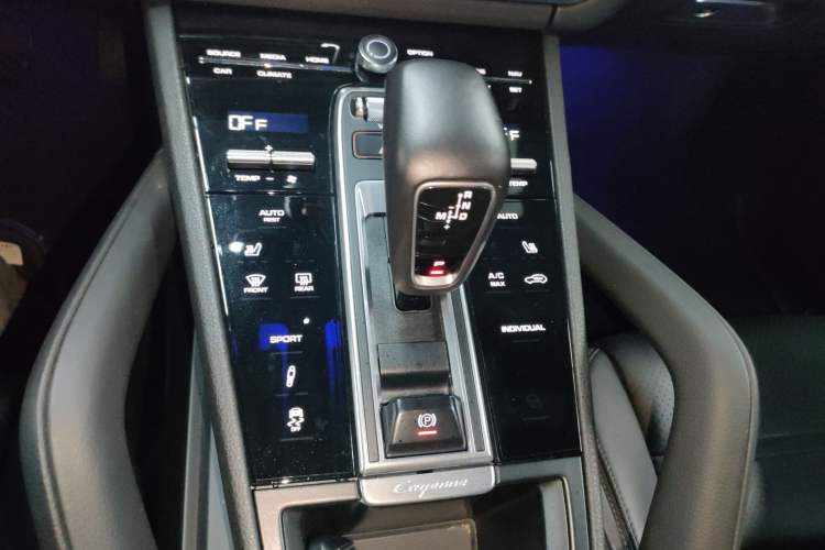 Used Porsche Cayenne 2019 Cayenne 3.0T Gear Lever