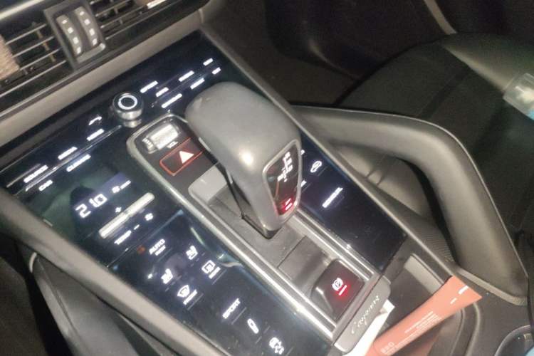 Used Porsche Cayenne 2019 Cayenne 3.0T Gear Lever
