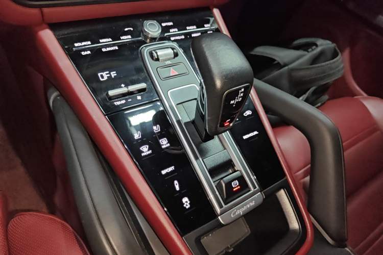 Used Porsche Cayenne 2019 Cayenne 3.0T Gear Lever