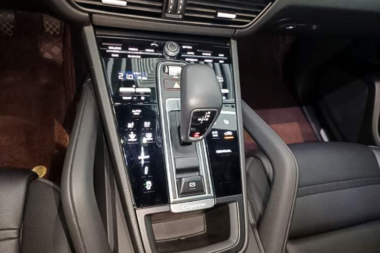 Used Porsche Cayenne 2019 Cayenne 3.0T Gear Lever