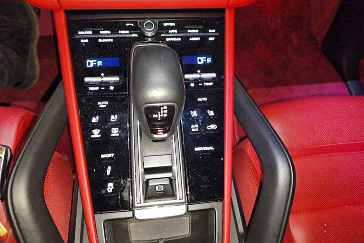 Used Porsche Cayenne 2019 Cayenne 3.0T Gear Lever