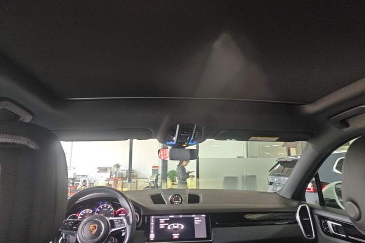 Used Porsche Cayenne 2019 Cayenne Coupé 3.0T Headliner