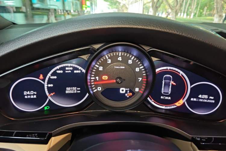 Used Porsche Cayenne 2019 Cayenne 3.0T Instrument Cluster