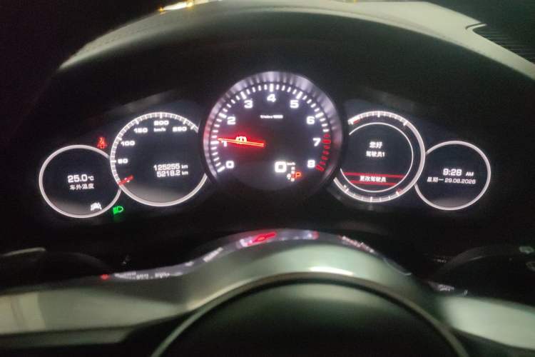 Used Porsche Cayenne 2019 Cayenne 3.0T Instrument Cluster