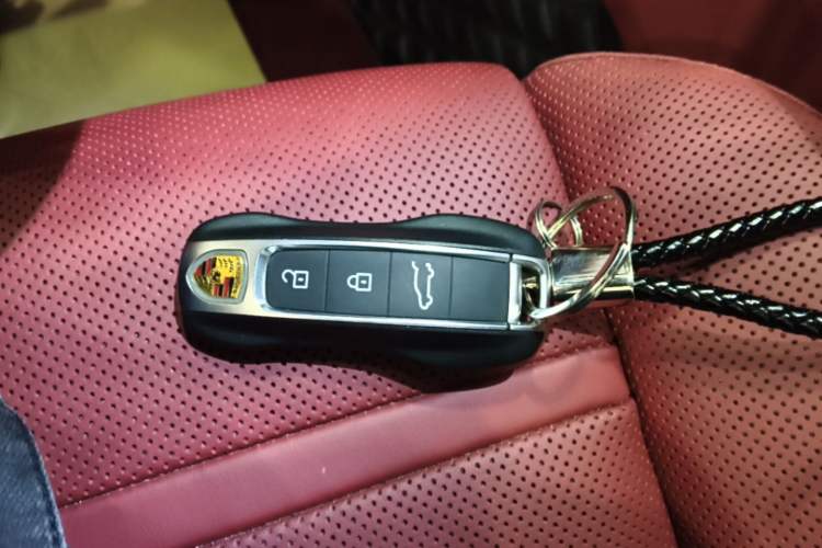 Used Porsche Cayenne 2019 Cayenne 3.0T Interior 1