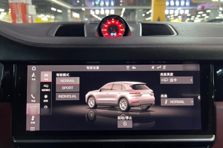 Used Porsche Cayenne 2019 Cayenne 3.0T Interior 3