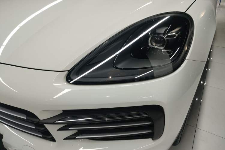Used Porsche Cayenne 2019 Cayenne 3.0T Left Front Headlight