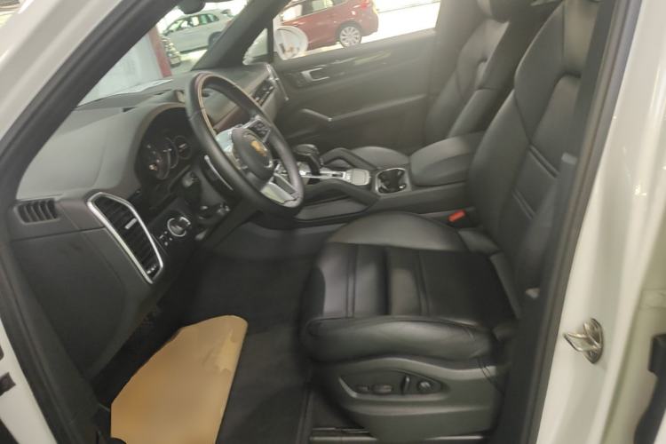 Used Porsche Cayenne 2019 Cayenne 3.0T Left Front Seat