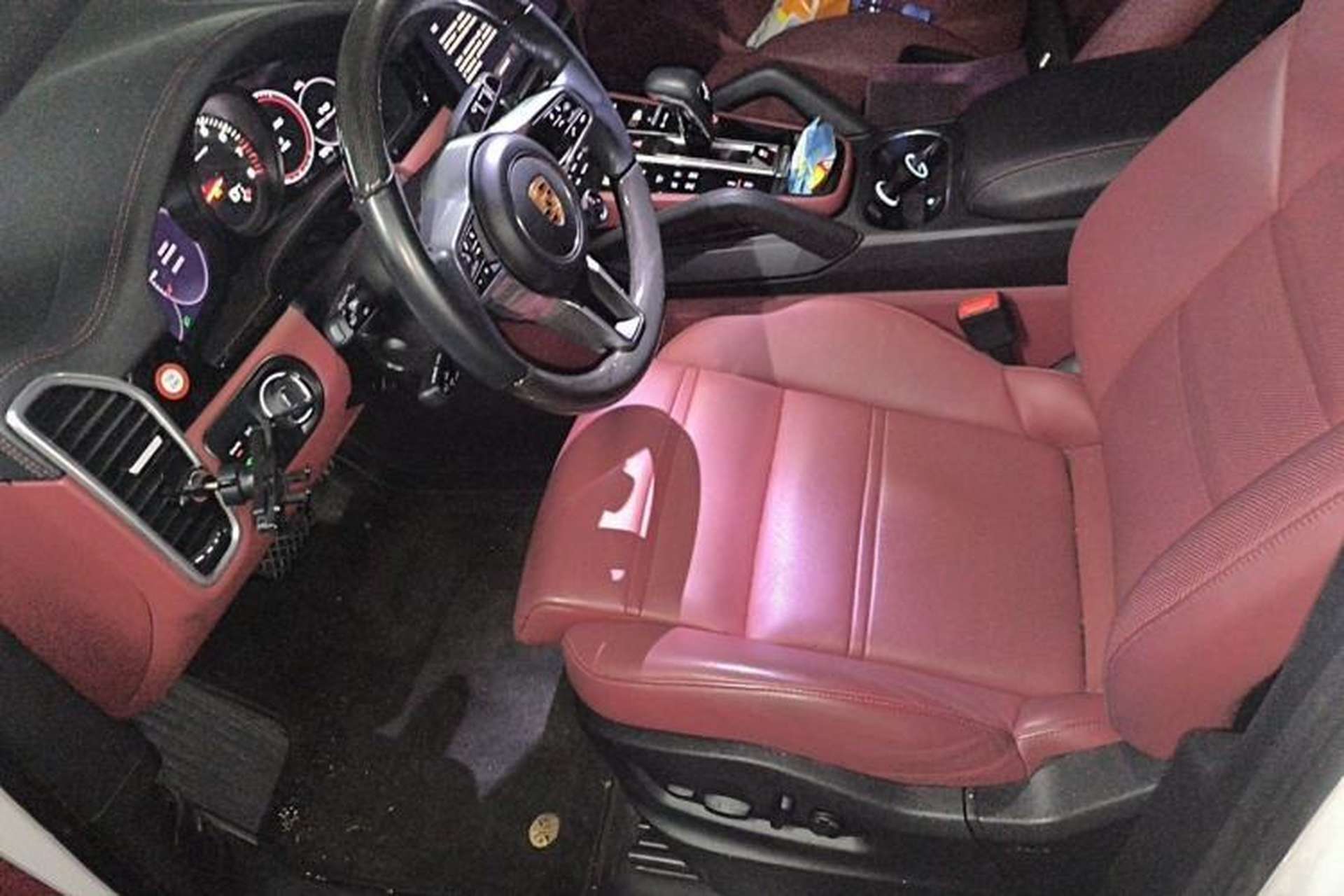 Used Porsche Cayenne 2019 Cayenne Coupé 3.0T Left Front Seat