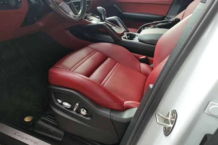 Used Porsche Cayenne 2019 Cayenne 3.0T Left Front Seat