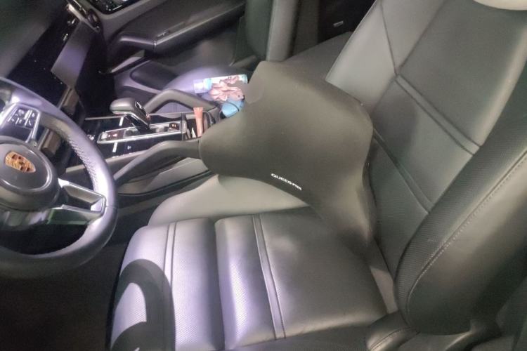 Used Porsche Cayenne 2019 Cayenne 3.0T Left Front Seat