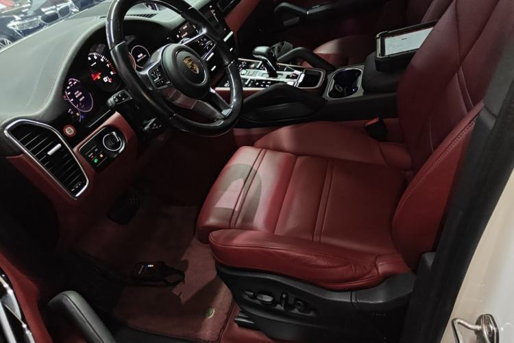 Used Porsche Cayenne 2019 Cayenne 3.0T Left Front Seat