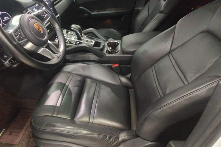 Used Porsche Cayenne 2019 Cayenne 3.0T Left Front Seat