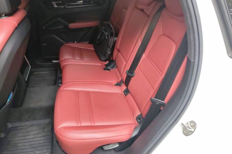 Used Porsche Cayenne 2019 Cayenne 3.0T Left Rear Seat