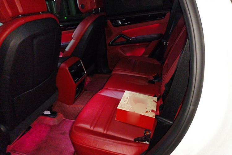 Used Porsche Cayenne 2019 Cayenne 3.0T Left Rear Seat