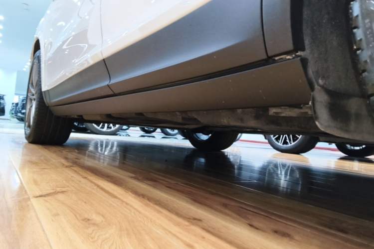 Used Porsche Cayenne 2019 Cayenne 3.0T Left Side Sill