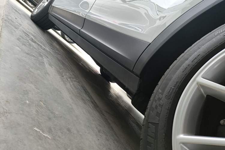 Used Porsche Cayenne 2019 Cayenne 3.0T Left Side Sill
