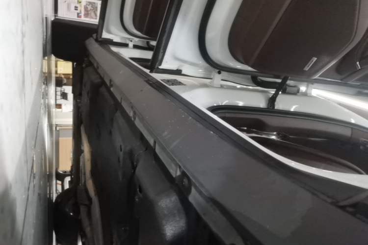 Used Porsche Cayenne 2019 Cayenne 3.0T Left Side Sill