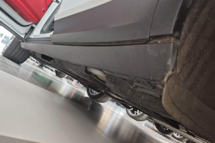 Used Porsche Cayenne 2019 Cayenne 3.0T Left Side Sill