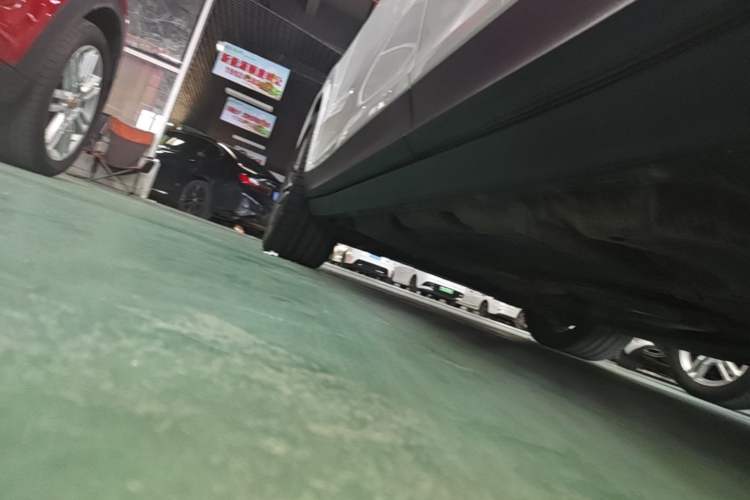 Used Porsche Cayenne 2019 Cayenne Coupé 3.0T Left Side Sill