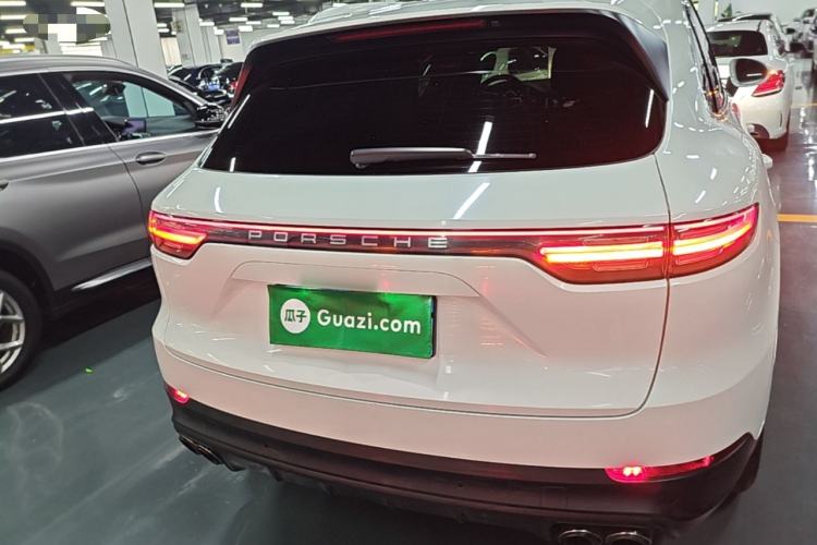 Used Porsche Cayenne 2019 Cayenne 3.0T Rear