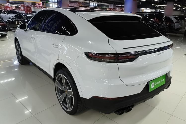 Used Porsche Cayenne 2019 Cayenne Coupé 3.0T Rear Left 45 Deg