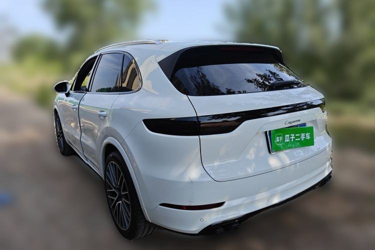 Used Porsche Cayenne 2019 Cayenne 3.0T Rear Left 45 Deg