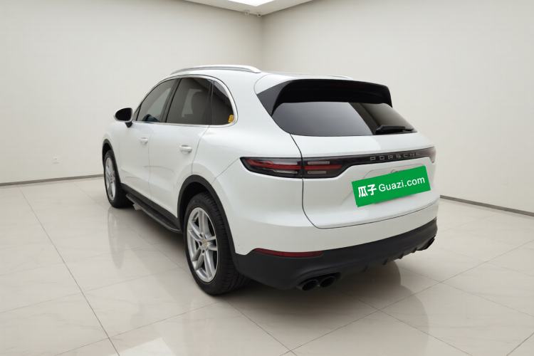 Used Porsche Cayenne 2019 Cayenne 3.0T Rear Left 45 Deg