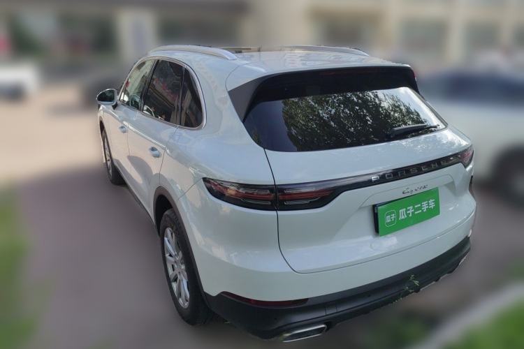 Used Porsche Cayenne 2019 Cayenne 3.0T Rear Left 45 Deg