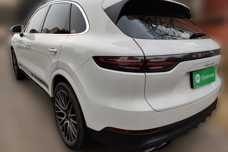 Used Porsche Cayenne 2019 Cayenne 3.0T Rear Left 45 Deg