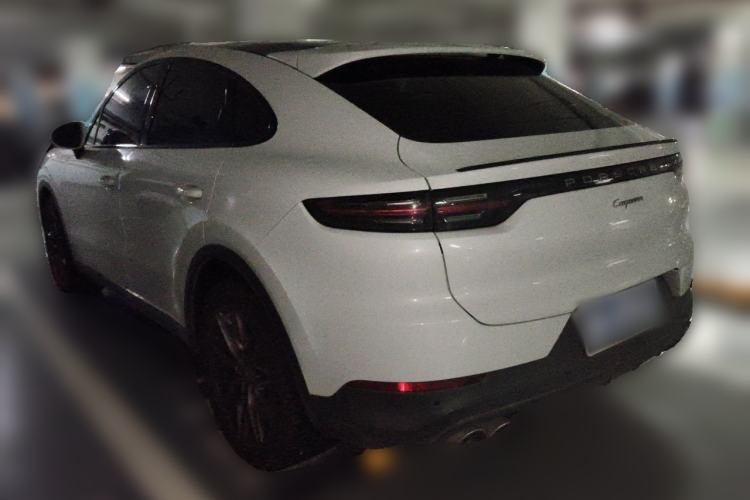 Used Porsche Cayenne 2019 Cayenne Coupé 3.0T Rear Left 45 Deg