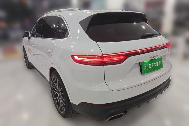 Used Porsche Cayenne 2019 Cayenne 3.0T Rear Left 45 Deg