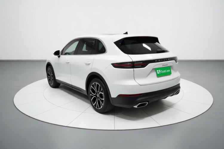 Used Porsche Cayenne 2019 3.0T U.S. specification Rear Left 45 Deg