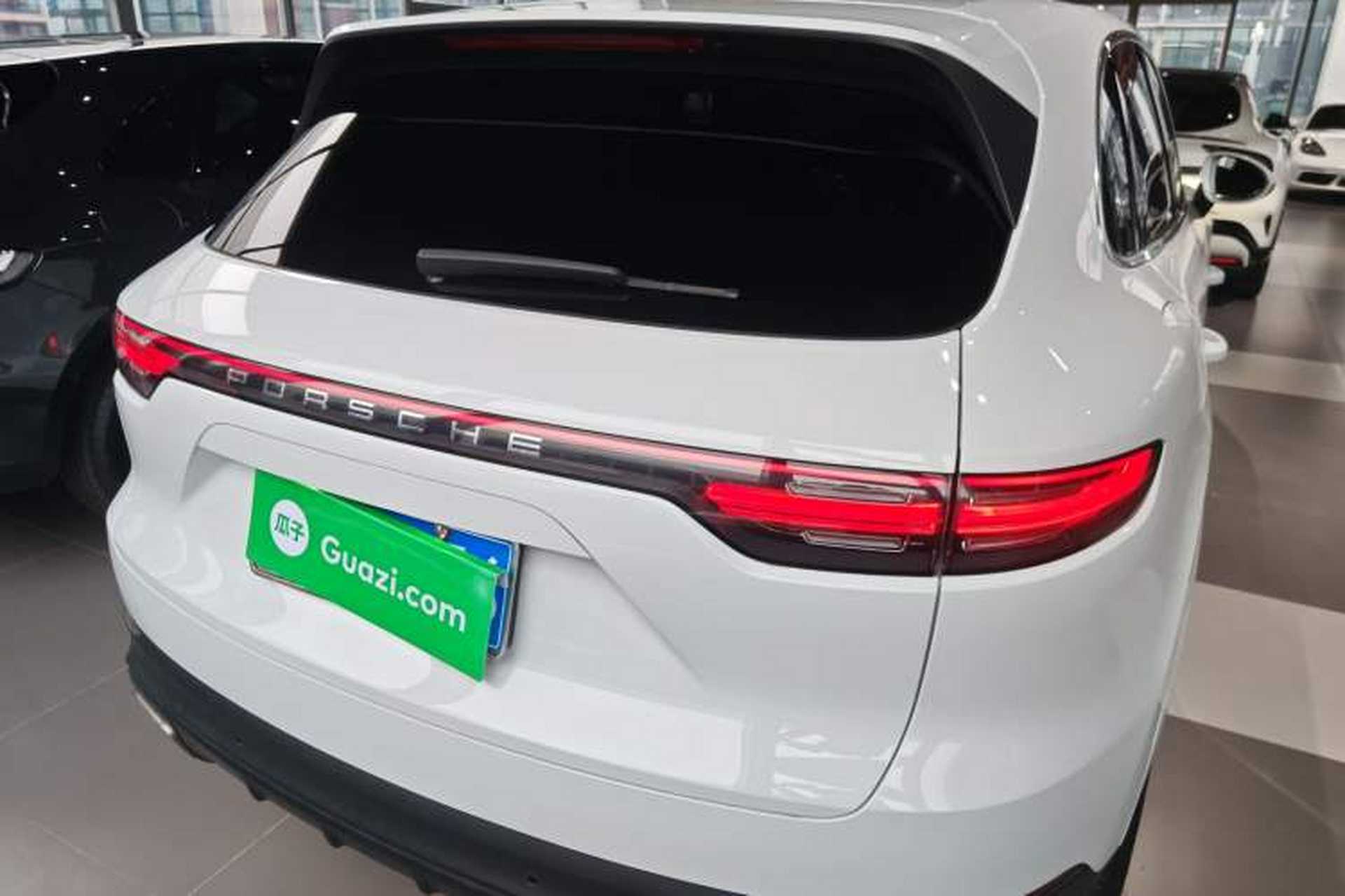 Used Porsche Cayenne 2019 Cayenne 3.0T Rear