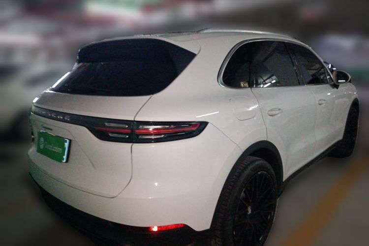 Used Porsche Cayenne 2019 Cayenne 3.0T Rear Right 45 Deg