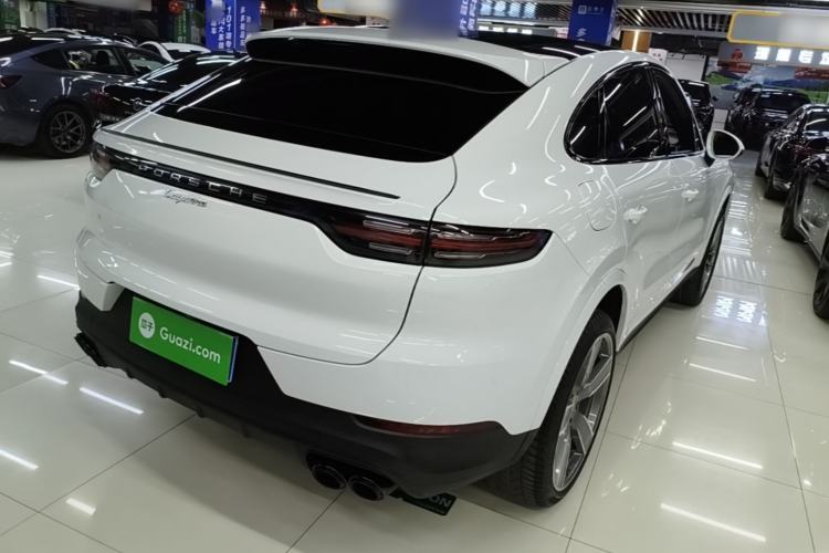 Used Porsche Cayenne 2019 Cayenne Coupé 3.0T Rear Right 45 Deg
