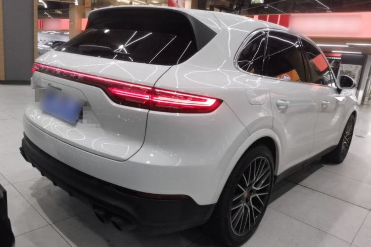 Used Porsche Cayenne 2019 Cayenne 3.0T Rear Right 45 Deg