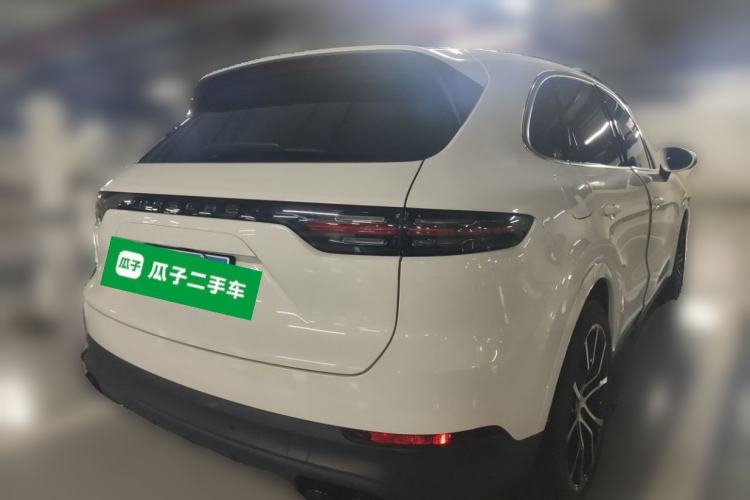 Used Porsche Cayenne 2019 Cayenne 3.0T Rear Right 45 Deg