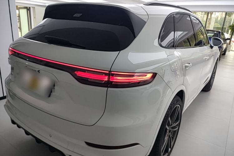Used Porsche Cayenne 2019 Cayenne 3.0T Rear Right 45 Deg