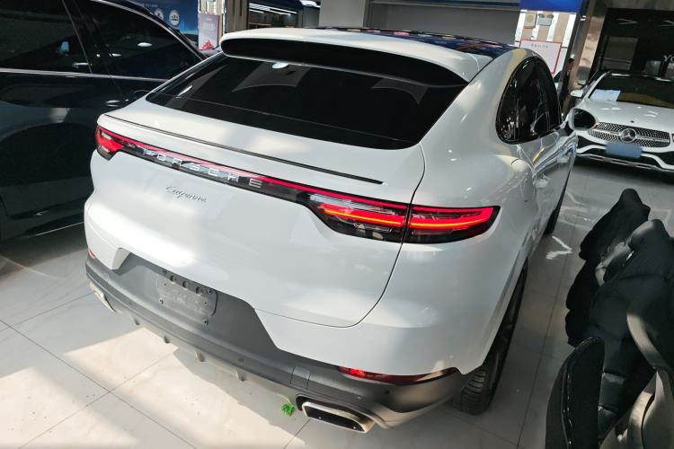 Used Porsche Cayenne 2019 Cayenne Coupé 3.0T Rear Right 45 Deg