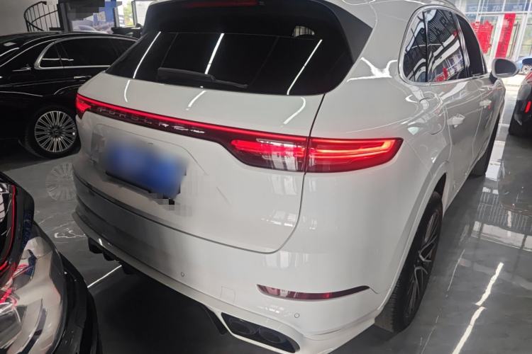 Used Porsche Cayenne 2019 Cayenne 3.0T Rear Right 45 Deg