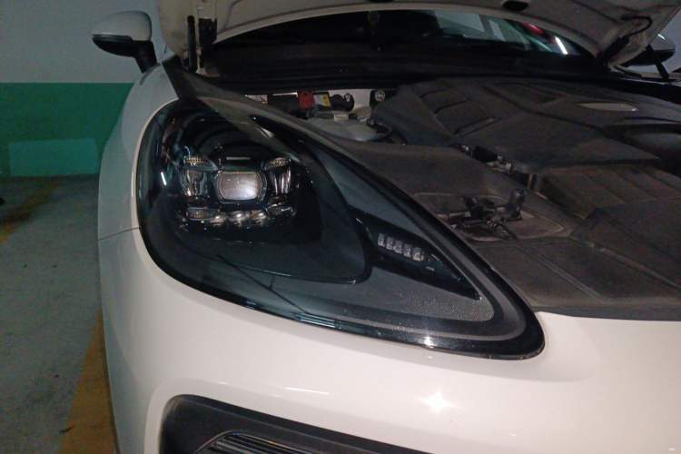 Used Porsche Cayenne 2019 Cayenne 3.0T Right Front Headlight