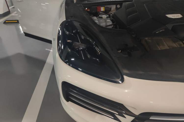 Used Porsche Cayenne 2019 Cayenne 3.0T Right Front Headlight