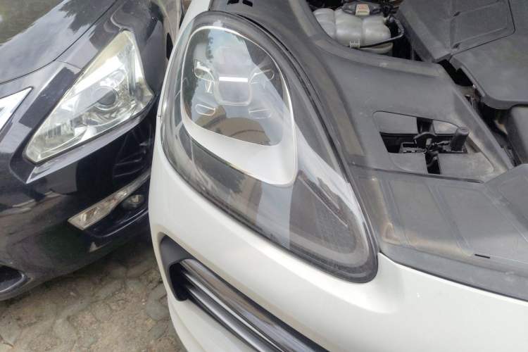 Used Porsche Cayenne 2019 Cayenne 3.0T Right Front Headlight