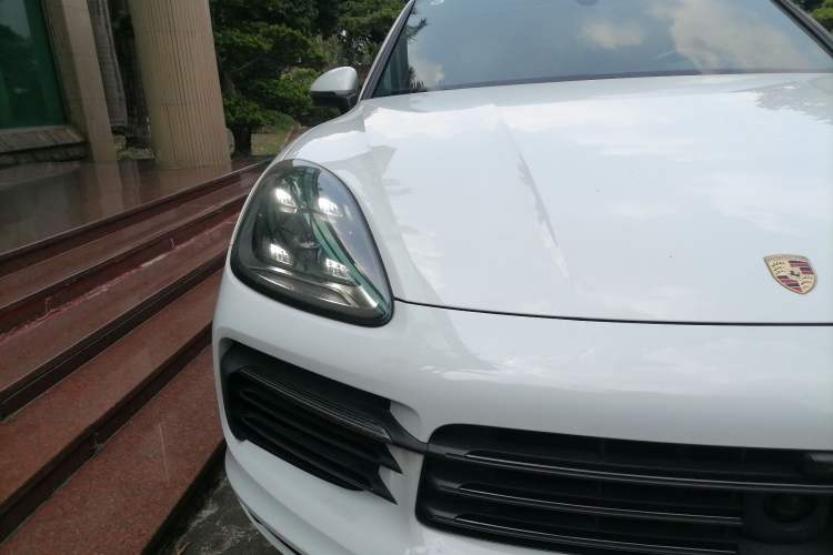 Used Porsche Cayenne 2019 Cayenne Coupé 3.0T Right Front Headlight