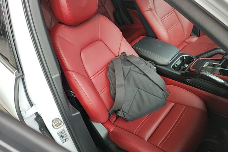 Used Porsche Cayenne 2019 Cayenne 3.0T Right Front Seat